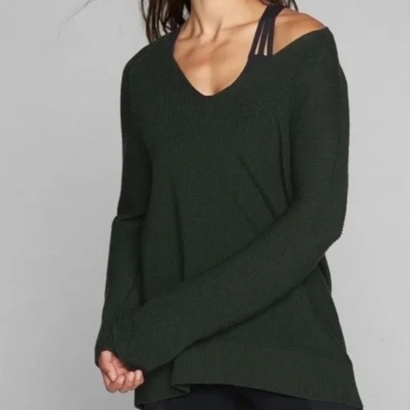 Athleta Hanover V-Neck Merino Wool Blend Wet Moss Green Pullover Sweater XS - Picture 1 of 10